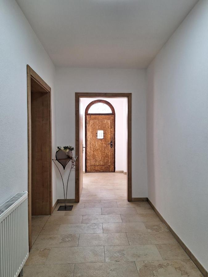 Gasthof Adler Ferienwohnung Ихенхаузен Екстериор снимка