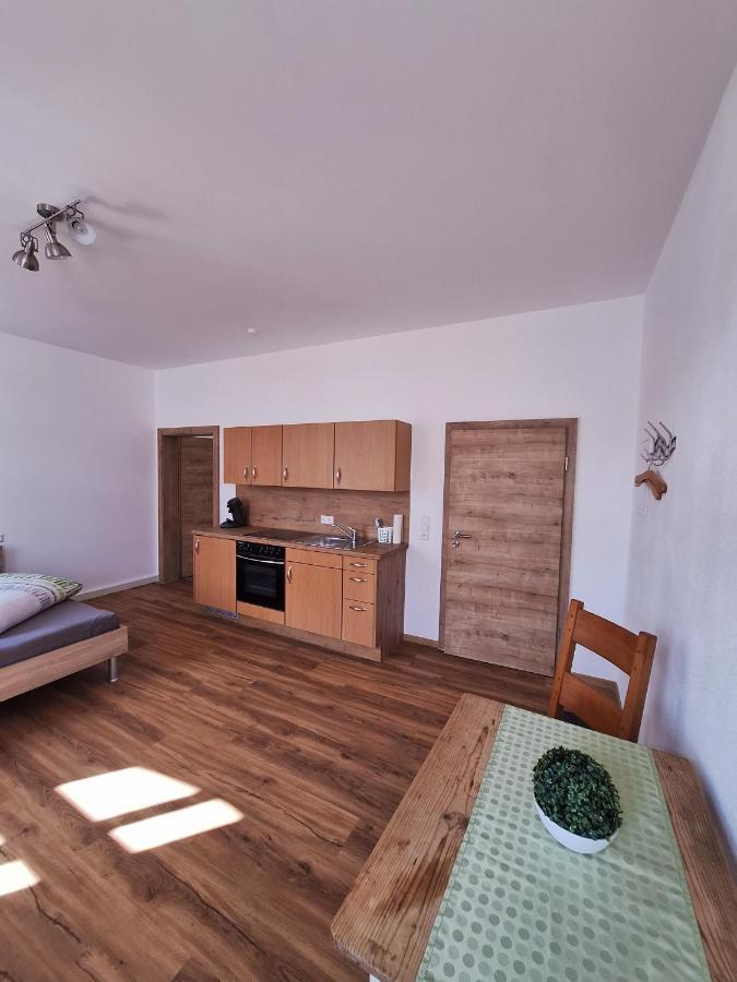 Gasthof Adler Ferienwohnung Ихенхаузен Екстериор снимка