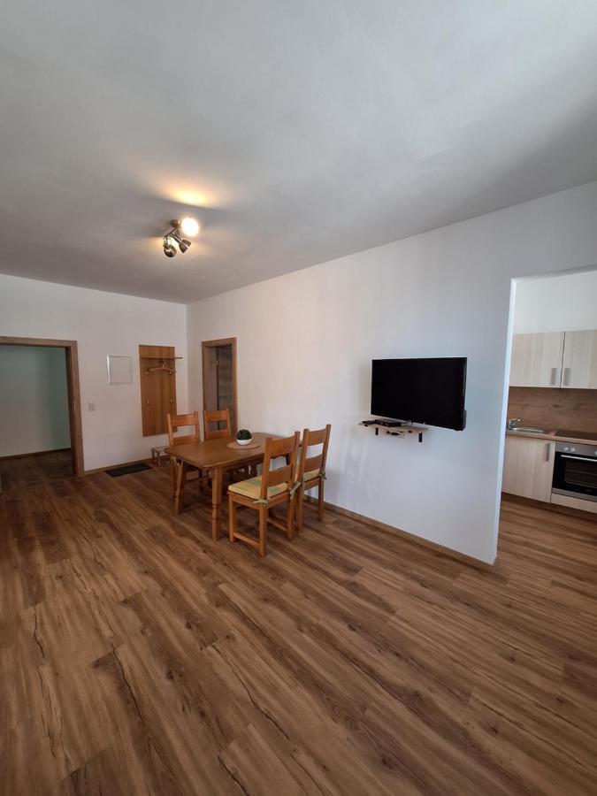 Gasthof Adler Ferienwohnung Ихенхаузен Екстериор снимка
