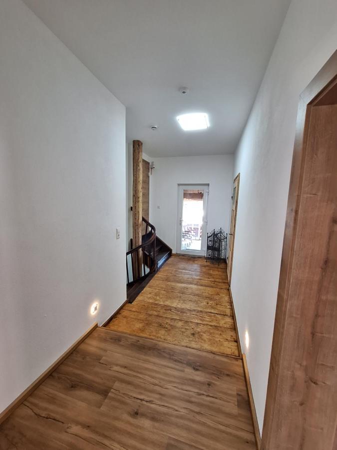 Gasthof Adler Ferienwohnung Ихенхаузен Екстериор снимка
